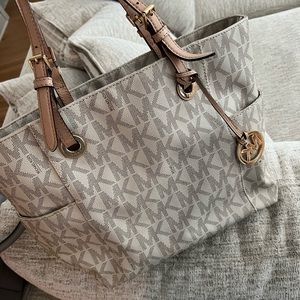 Michael Kors Tote